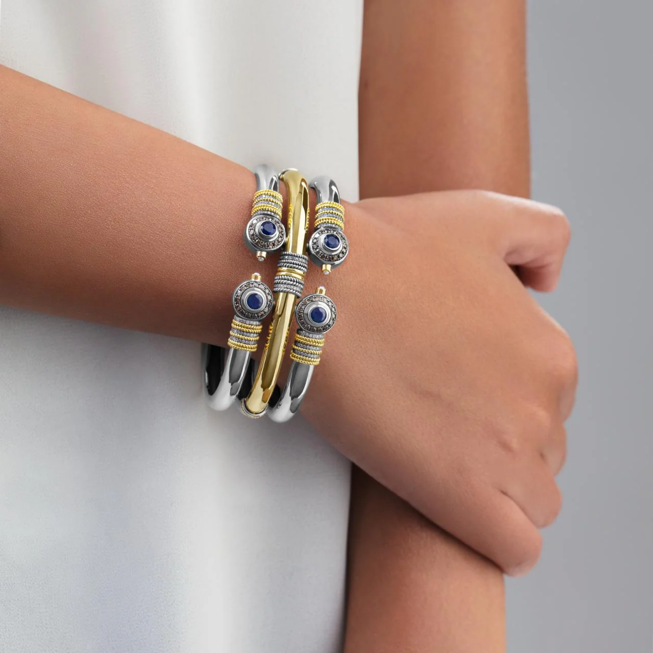 The Stack-Effect Bangle - Image 2